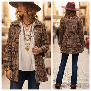 Vintage L Indian Motif Safari Paisley Bohemian Artsy Tapestry Beaded Long Blazer